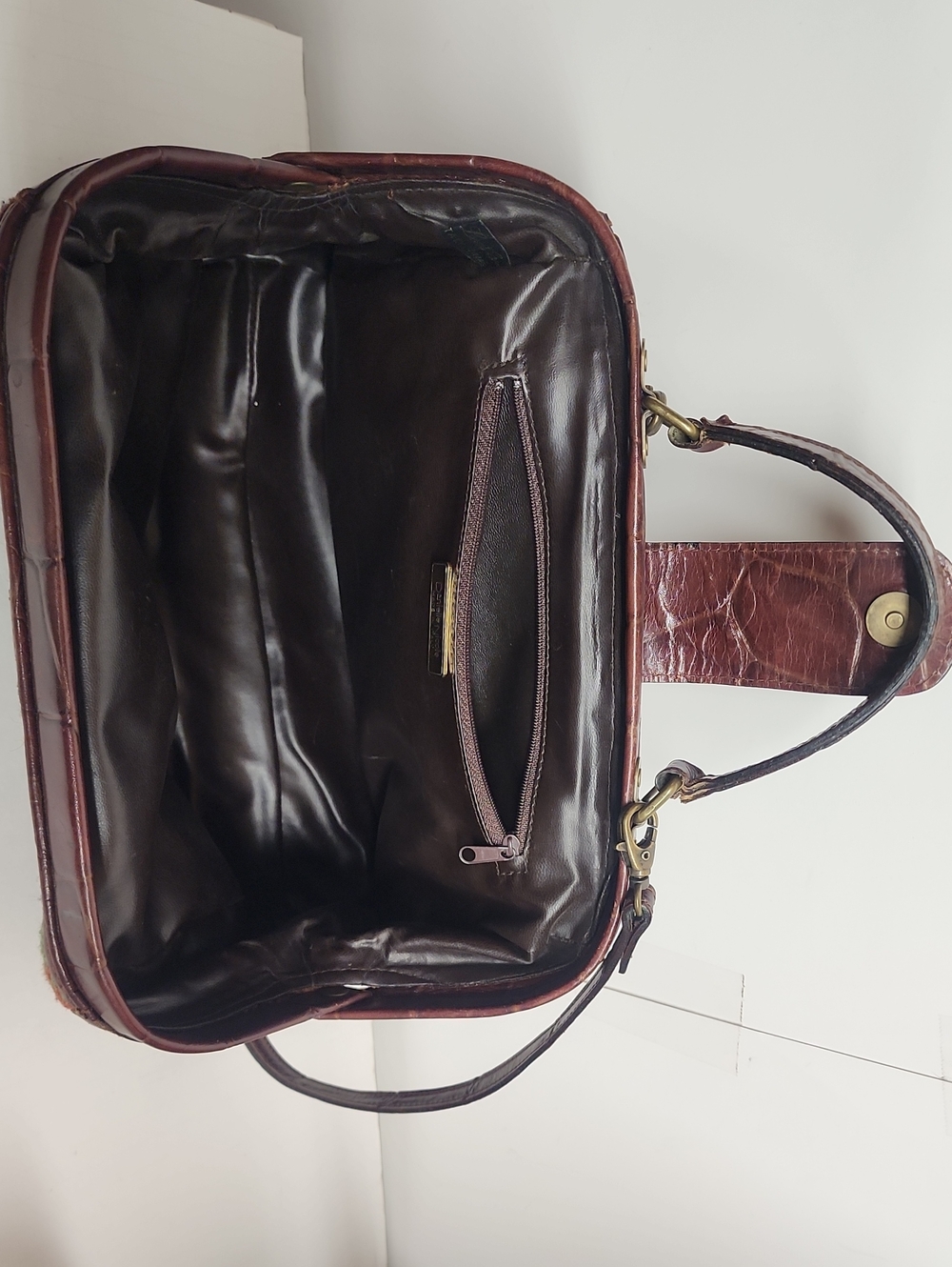 Danielle Nicole Vtg Made In Italy Brown Leather Interior Doctors Style Handbag - Picture 9 of 16